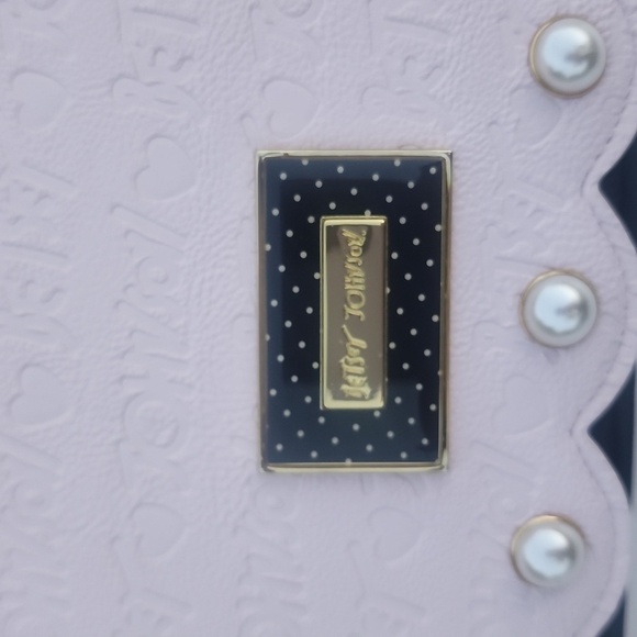 NWT BETSEY JOHNSON CROSSBODY/WALLET - Picture 3 of 8